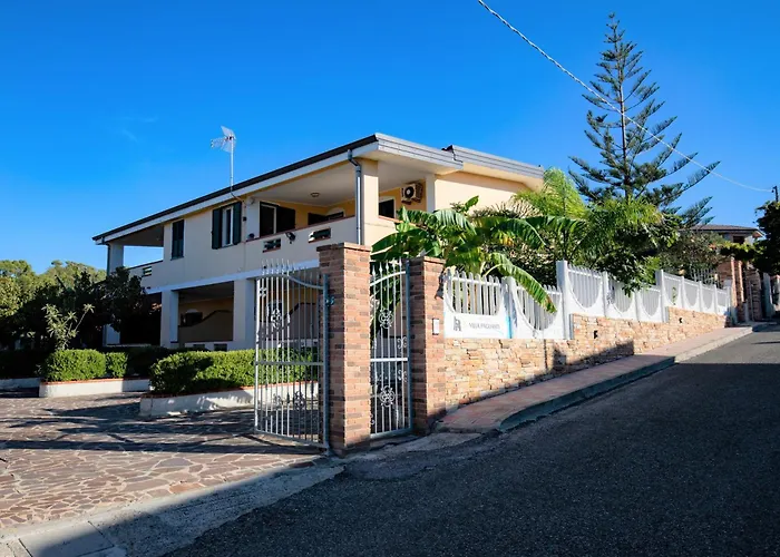 Villa Paglianiti - Your Family Residence!
